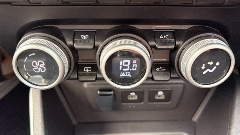 Dacia Duster 1.0 TCe 90 Journey 5dr Petrol Estate